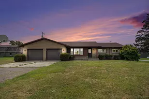 1096 Roosevelt St, Conklin, MI 49403 - Photo 1