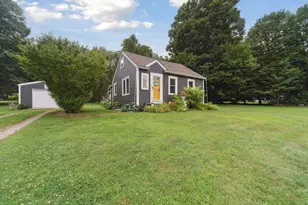 3 Riverside Pkwy, Battle Creek, MI 49015 - Photo 1