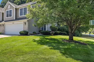 15322 Broadmoor Pl, Grand Haven, MI 49417 - Photo 1