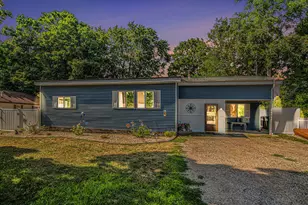 931 S Haven Pl, South Haven, MI 49090 - Photo 1