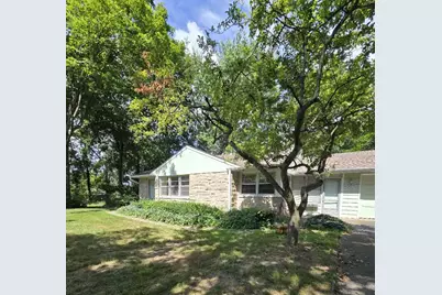 2670 Fairgrove Street, Kalamazoo, MI 49009 - Photo 1