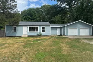 696 Sepman St, Muskegon, MI 49442 - Photo 1