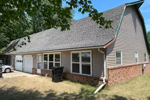 3935 Reinhardt Dr, Stevensville, MI 49127 - Photo 1