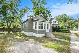 1915 Terrace St, Muskegon, MI 49442 - Photo 1