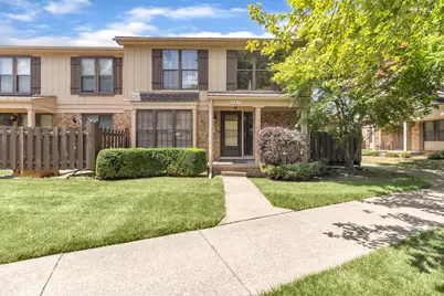 8667 Edgewater Lane #Unit 1, Warren, MI 48093 - Photo 1