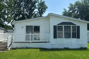 6913 Londal Cir, Lansing, MI 48911 - Photo 1