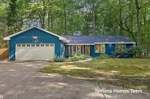 15155 Hickory St, Spring Lake, MI 49456 - Photo 1