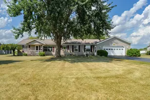 2196 W W Ave, Schoolcraft, MI 49087 - Photo 1