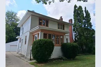 940 Lake Michigan Drive NW, Grand Rapids, MI 49504 - Photo 1