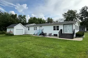 1118 E Chicago Rd, Quincy, MI 49082 - Photo 1