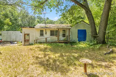 10603 Paw Paw Avenue, Grant, MI 49327 - Photo 1