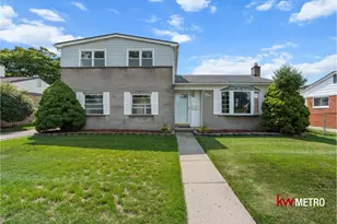 11260 Diamond Dr Dr, Sterling Heights, MI 48314 - Photo 1