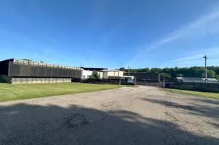 5575 N Riverview Dr, Kalamazoo, MI 49004 - Photo 1