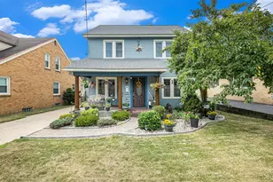 1322 Arianna St NW, Grand Rapids, MI 49504 - Photo 1