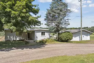 6570 Farley Rd Rd, Pinckney, MI 48169 - Photo 1