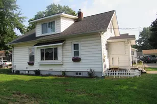 416 Sturgis St, Sturgis, MI 49091 - Photo 1