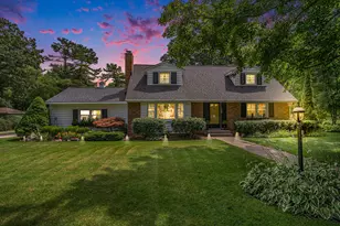 126 N Fruitport Rd, Spring Lake, MI 49456 - Photo 1