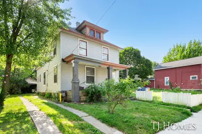 1344 College Avenue NE, Grand Rapids, MI 49505 - Photo 1