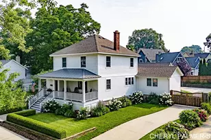 406 Lake Ave, Grand Haven, MI 49417 - Photo 1