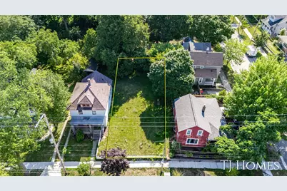 1340 College Avenue NE, Grand Rapids, MI 49505 - Photo 1