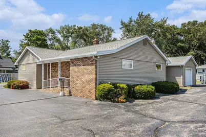 105 N 20th Street, Battle Creek, MI 49015 - Photo 1