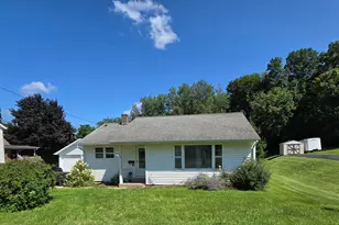 820 E Argyle St, Jackson, MI 49202 - Photo 1