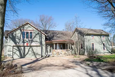 136 E South Street, Athens, MI 49011 - Photo 1