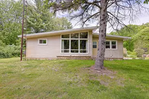 2576 Vine Ave, Muskegon, MI 49442 - Photo 1