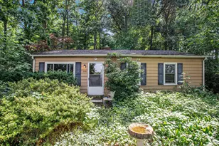 2426 Upper Riverview Dr, Kalamazoo, MI 49004 - Photo 1