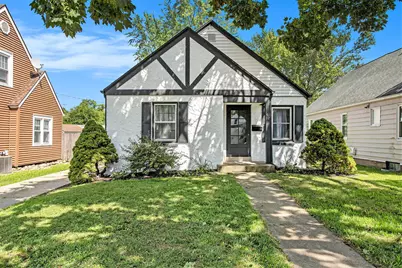 62 N La Vista Boulevard, Battle Creek, MI 49015 - Photo 1