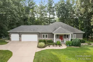 12169 Pine Meadows Dr, Wayland, MI 49348 - Photo 1