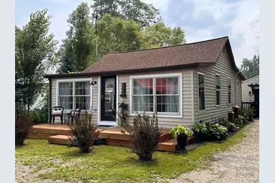 522 Lakeview Drive, Gregory, MI 48137 - Photo 1