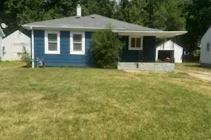 1337 Agard Ave, Benton Harbor, MI 49022 - Photo 1