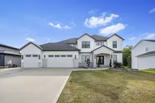 1815 Kingsland Dr, Byron Center, MI 49315 - Photo 1