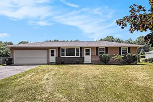 35361 Margurite Ln, Paw Paw, MI 49079 - Photo 1