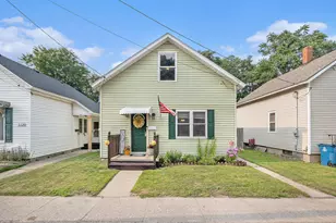 1122 21st St, Manistee, MI 49660 - Photo 1