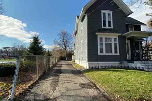 306 N Elm Ave, Jackson, MI 49202 - Photo 1