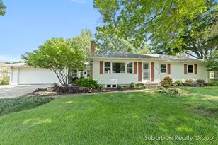 5786 Park Ave, Hudsonville, MI 49426 - Photo 1