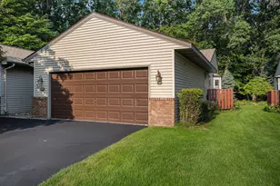 1171 Creekview Dr, Muskegon, MI 49441 - Photo 1