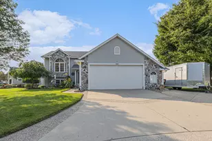 7091 Pine Oak Ln, Hudsonville, MI 49426 - Photo 1