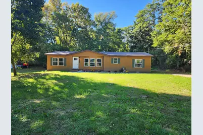 318 E Bellevue Street, Stanton, MI 48888 - Photo 1