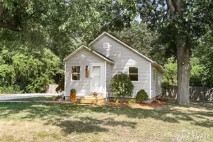 263 Beech St, Holland, MI 49424 - Photo 1