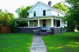 640 S Washington St, Constantine, MI 49042 - Photo 1