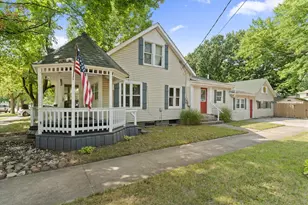 1123 Cass St, Niles, MI 49120 - Photo 1