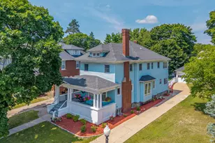 703 E Division St, Cadillac, MI 49601 - Photo 1