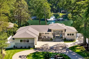 16210 Highland Dr, Spring Lake, MI 49456 - Photo 1