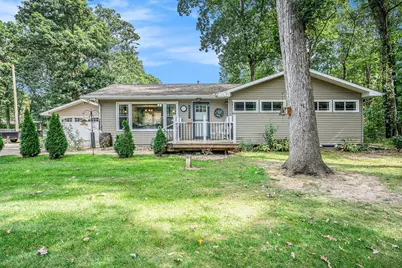 68863 6th Street, Edwardsburg, MI 49112 - Photo 1