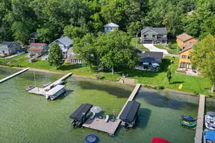 21433 N Shore Dr, Sturgis, MI 49091 - Photo 1