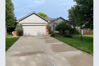 378 Sandalwood Drive, Rochester Hills, MI 48307 - Photo 1