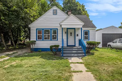 1010 Cobb Avenue, Kalamazoo, MI 49007 - Photo 1